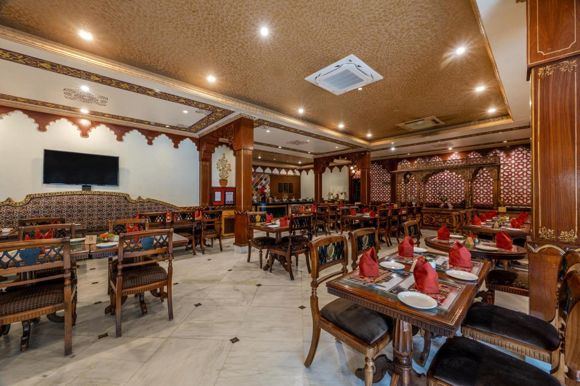 Chokhi Dhani The Ethnic 5 Jaipur Exterior photo